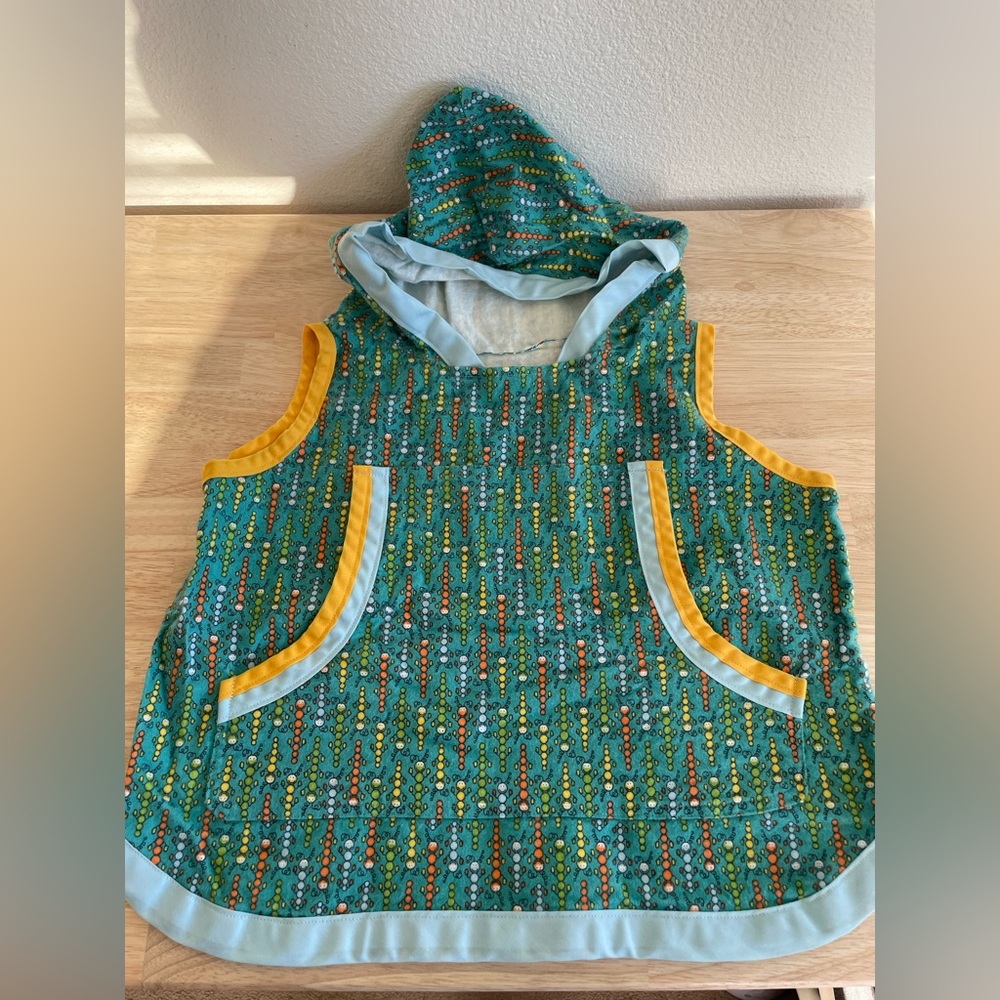 Colorful Kids Hooded Vestpuk